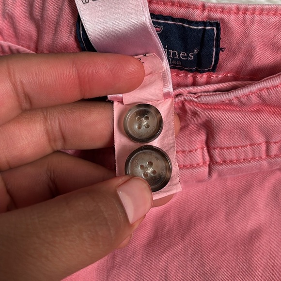 Vineyard Vines Island Shorts - Picture 9 of 11